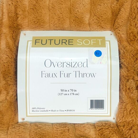 Future Soft Oversized Faux Fur Throw - 50” x 70” - Picture 2 of 4